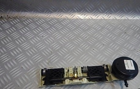 фото №1, Mercedes s-klasa w221 lift механизм подголовник