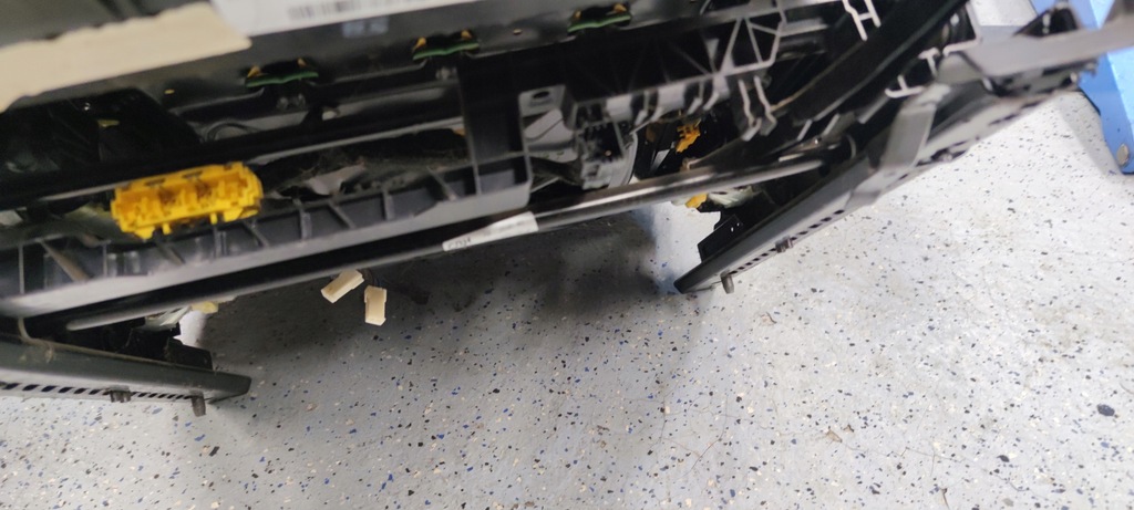 фото №13, Mercedes w211 сиденье правый elegance lift