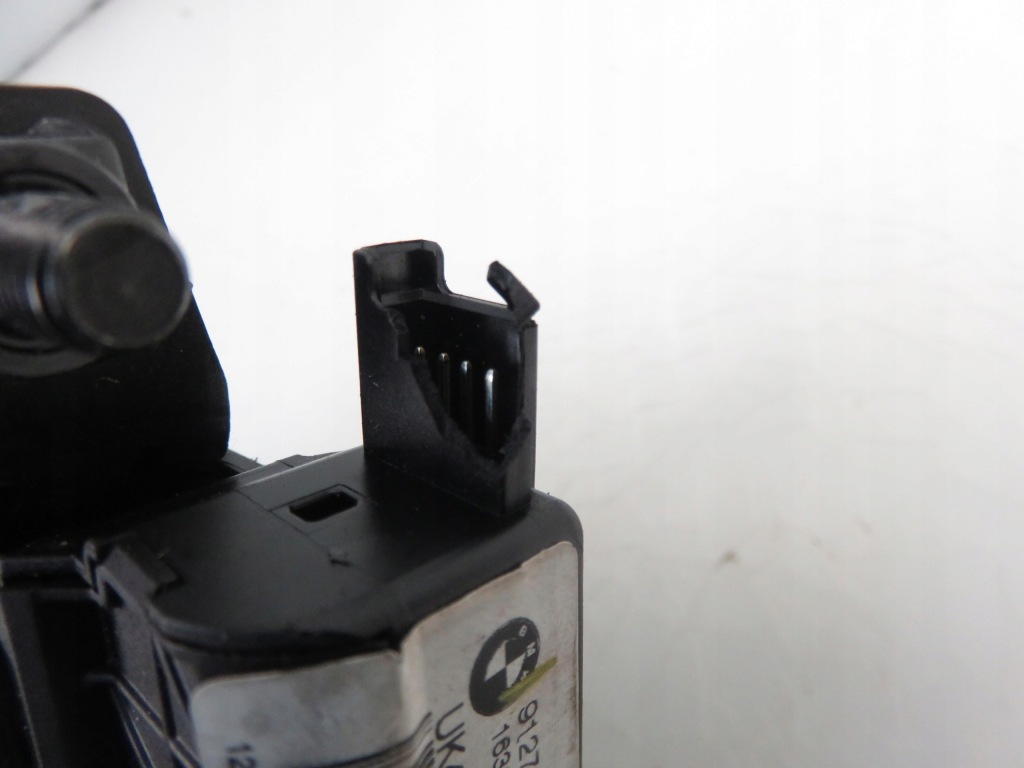 Купити Замок кришки bmw x1 e84 9127811