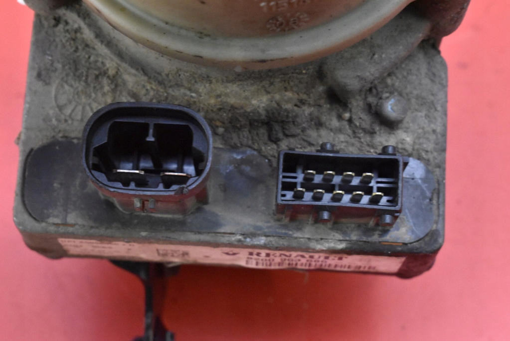 фото №7, Насос усилителя 8200963686 dacia logan 1 i mcv 1.5 dci 86 km 07-12