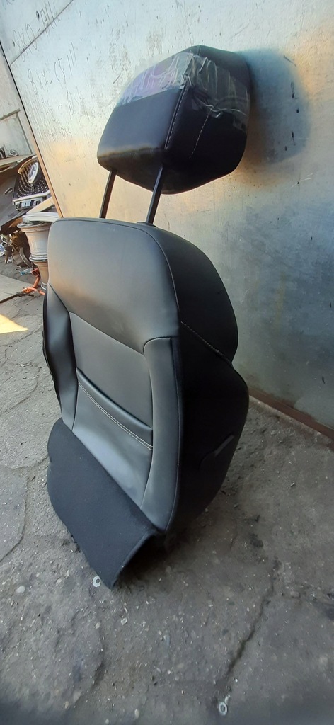 фото №9, Спинка сидіння лівий перед передній renault megane iv