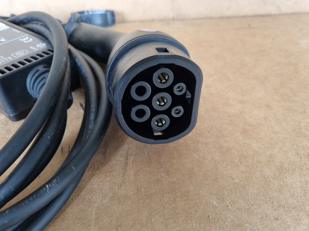 фото №10, Ford kuga mk3 2.5 hybrid шланг зарядний пристрій