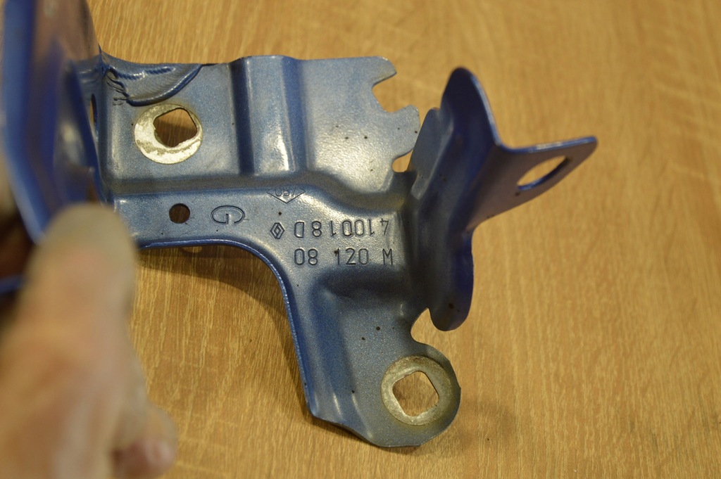 фото №4, Кронштейн крыла левый перед laguna iii ternt