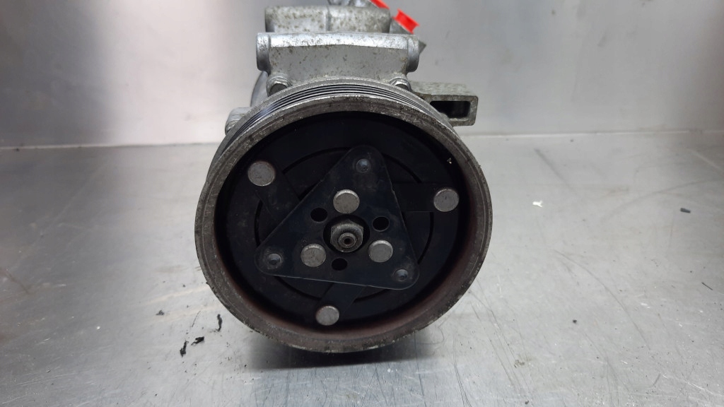 фото №5, Компрессор кондиционера 8200953359--a renault kangoo ii 08-14r 1.5 dci