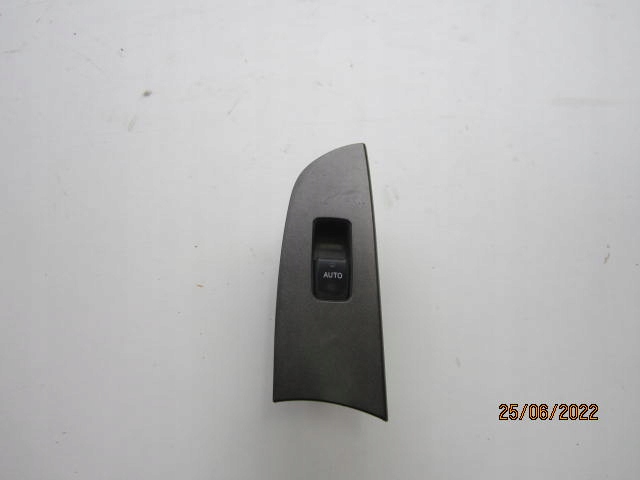 фото №1, Lexus is 220 2006 перемикач скло перед