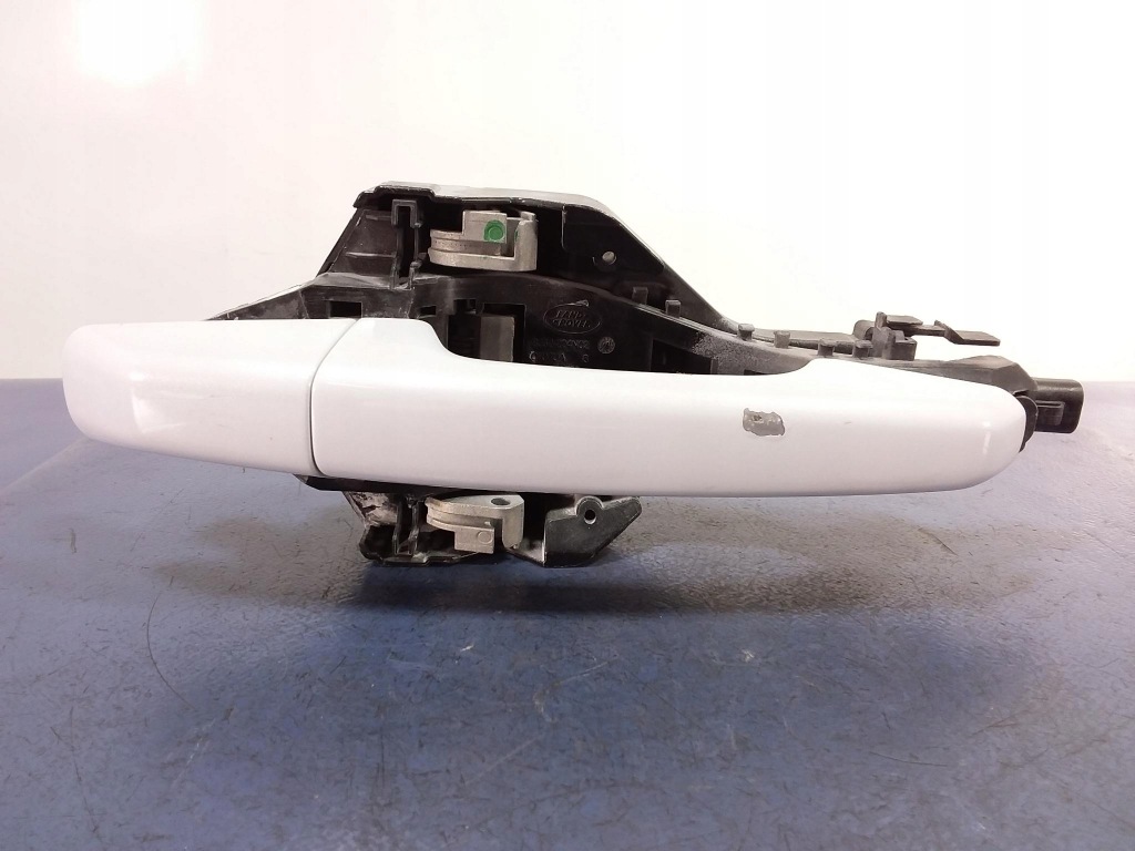 фото №1, Jaguar xf ii x260 ручка задняя правая glacier white