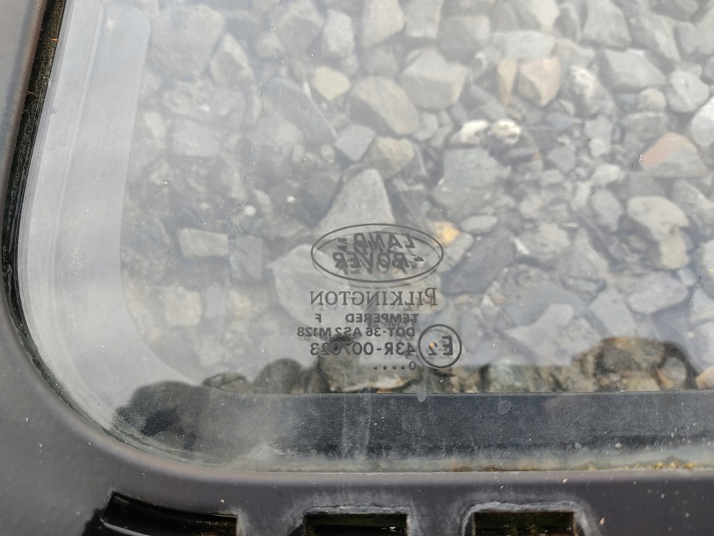 фото №11, Рамка nadstawka левая задняя задняя крыло левый стекло defender 1999-2014