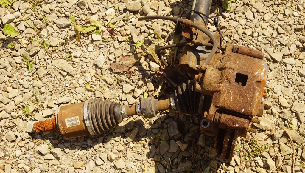 фото №14, Поворотний кулак лівий перед jeep patriot 2.2