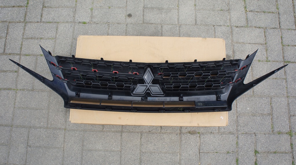 фото №9, Решётка радиатора передняя решётка радиатора mitsubishi space star ii lift