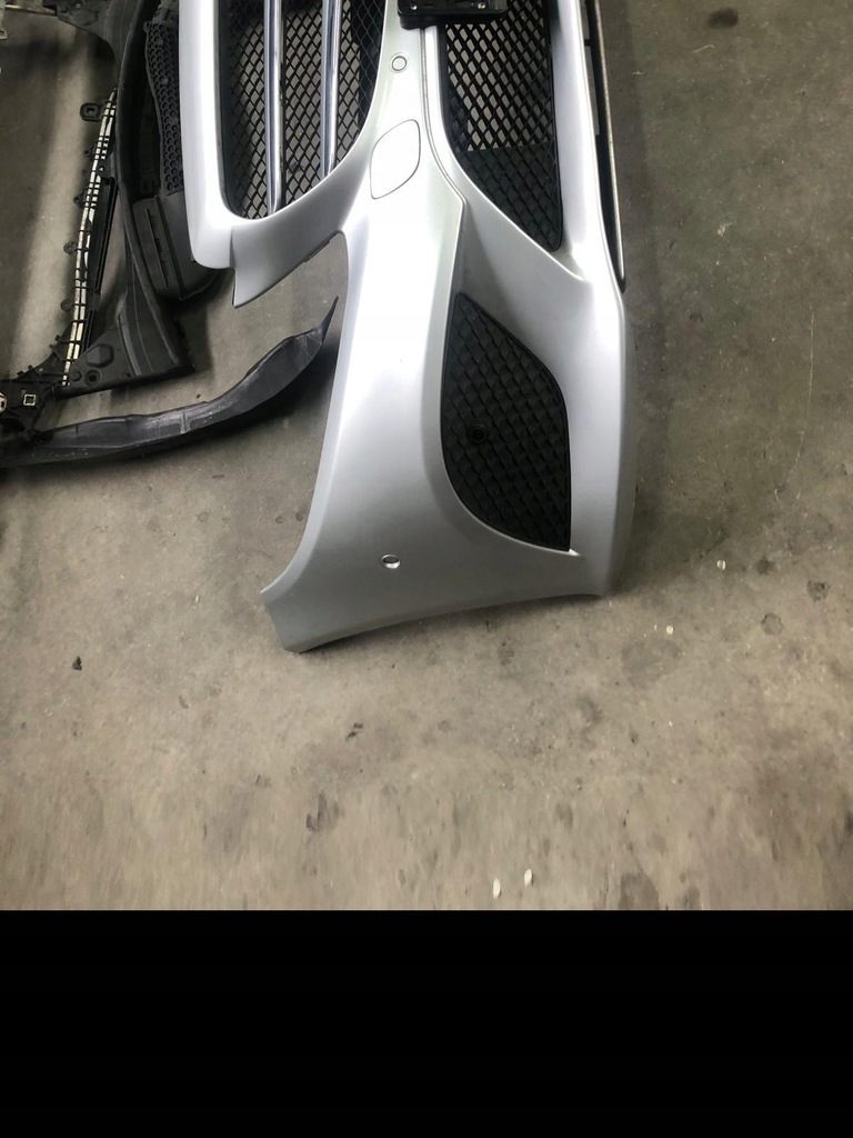 фото №11, Mercedes-benz w205 lift c-klasa оригинальный kompletny перед капот лампы