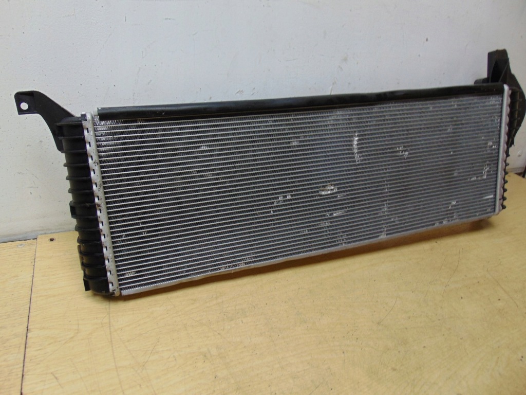 фото №8, Volkswagen оригинальный номер 7e0121212b радиатор воздуха