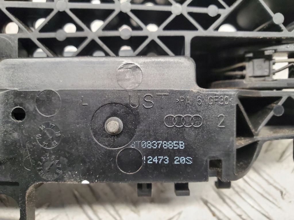 фото №6, Audi q5 sq5 8t0837885b задня сторона ліва ручка зовнішнє