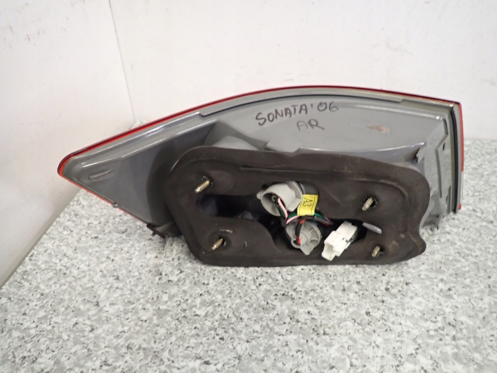 фото №8, Hyundai sonata 05-09 лампа задня права