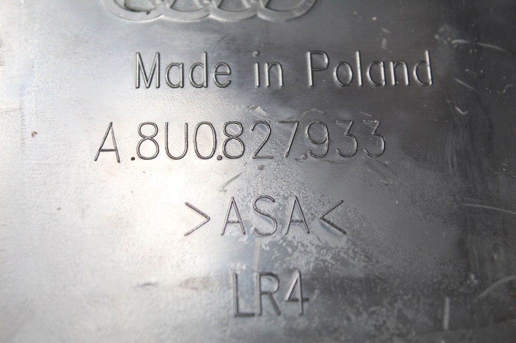 фото №10, Audi q3 8u lift спойлер крышки багажника 14r