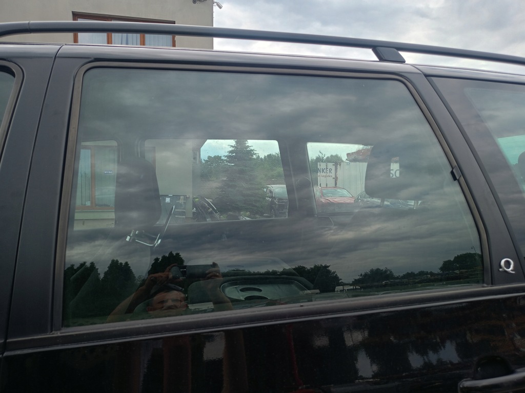 фото №1, Стекло левый задняя vw sharan 00-10r