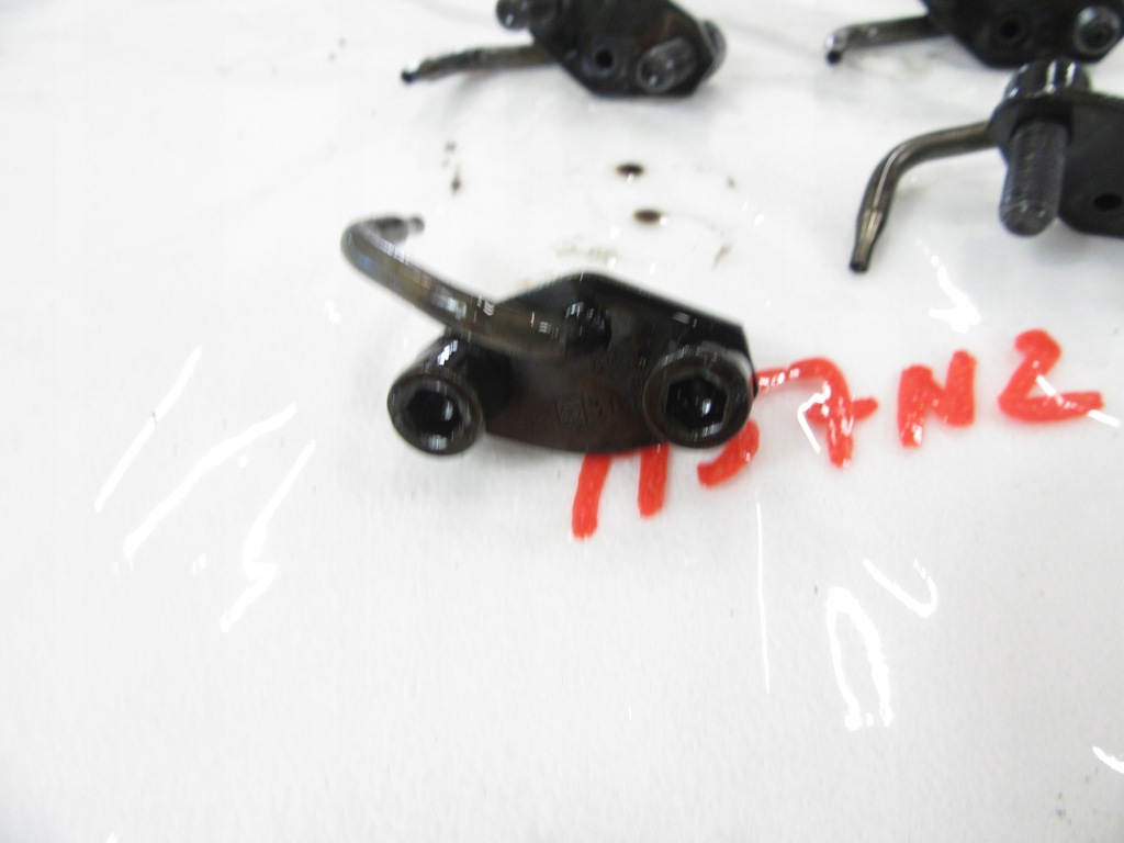 фото №3, Насадка впрыска масла bmw e46 e53 e60 e61 e70 e83 e87 e90 e91 m47n m57n m57n2