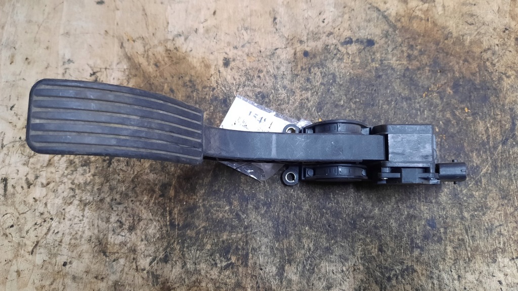 фото №1, Потенціометр газу kia carnival 2.9d