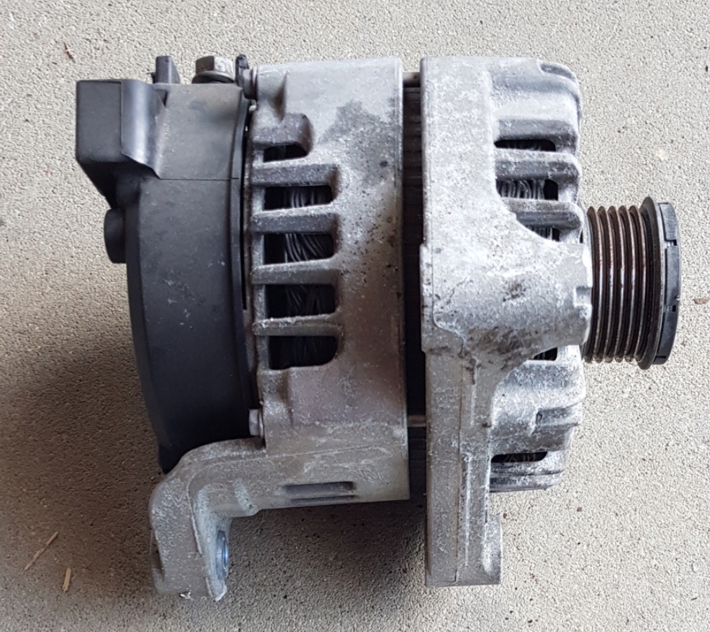 Купить Генератор bmw 5 f10 f11 f25 f26 x4 x5 x6 8570672