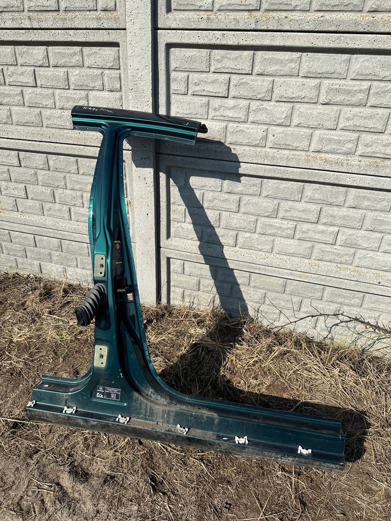 фото №4, Порог блок двигателя правый обшивка mercedes w211