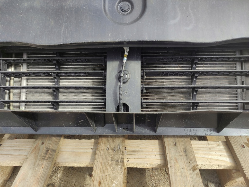 фото №10, Mazda cx-30 pas передній радіатор підсилювач балка жалюзі