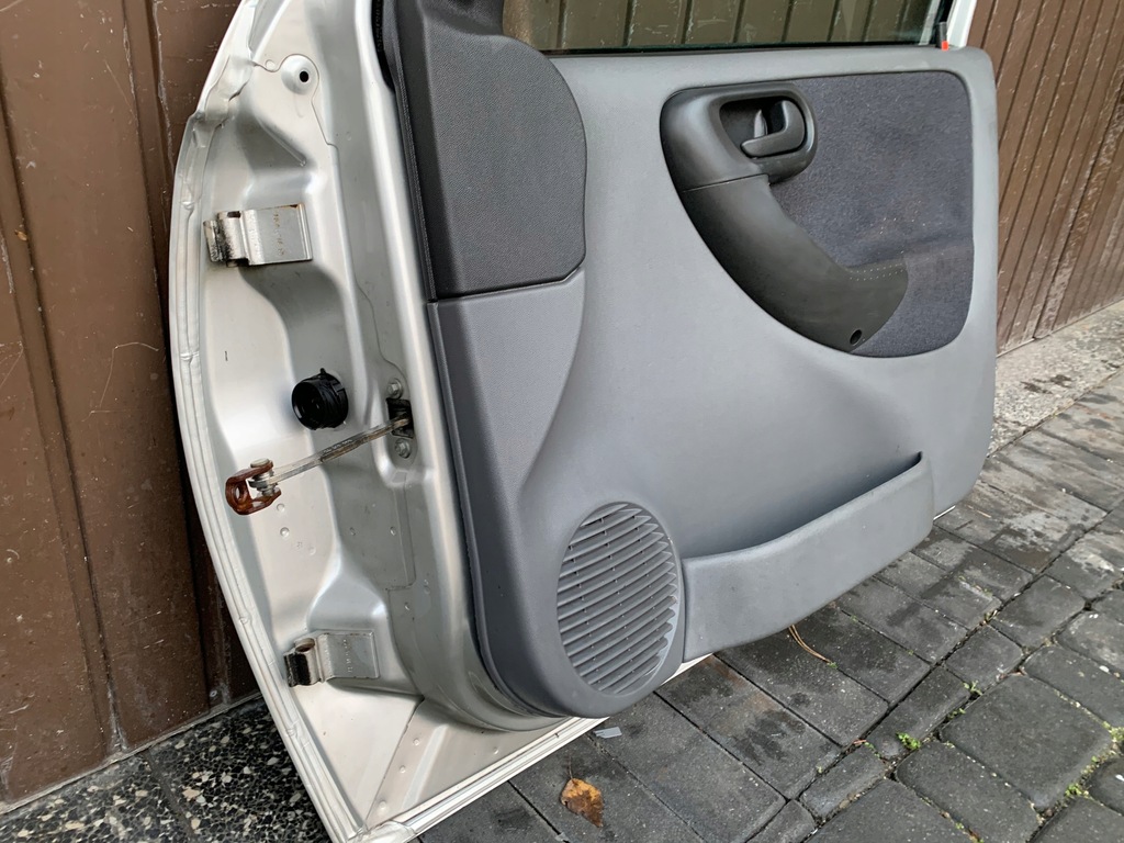 фото №11, Двері правий перед праве передні opel corsa c 5d