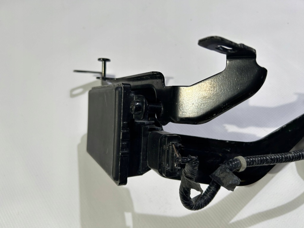 Радар датчик кронштейн distronic круиз-контроль ford flex 2013-2019 Недорого