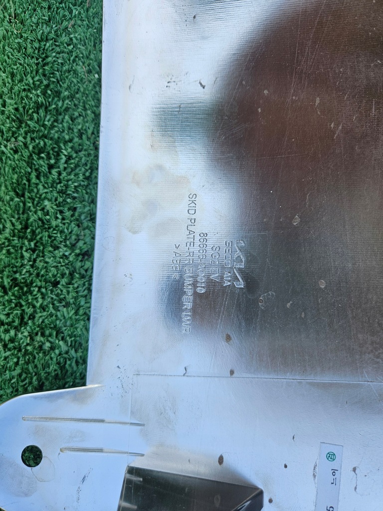 фото №11, Накладка спойлер бампера задня kia niro ii ev 22-