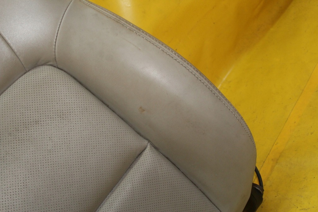 фото №6, Спинка сидіння правий перед legacy iv kombi підігрів