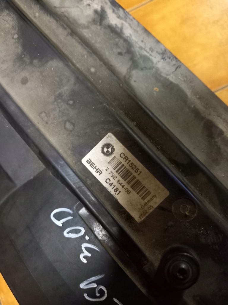 Bmw 5 e60 e61 3.0 d автоматична коробка передач комплект радіатор води кондиціонера вентилятор 7 в Україні