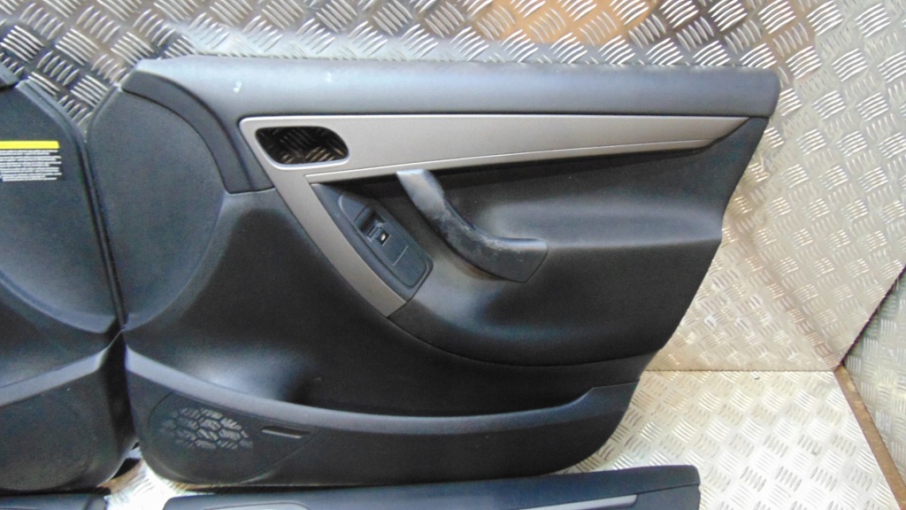 фото №4, Обивка дверь левый правый перед задняя набор citroen c4 grand picasso i lift