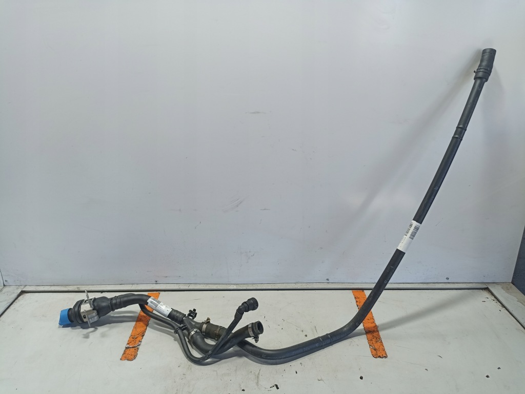 фото №1, Bmw 3 g20 заливная горловина adblue 7454341 2.0 d