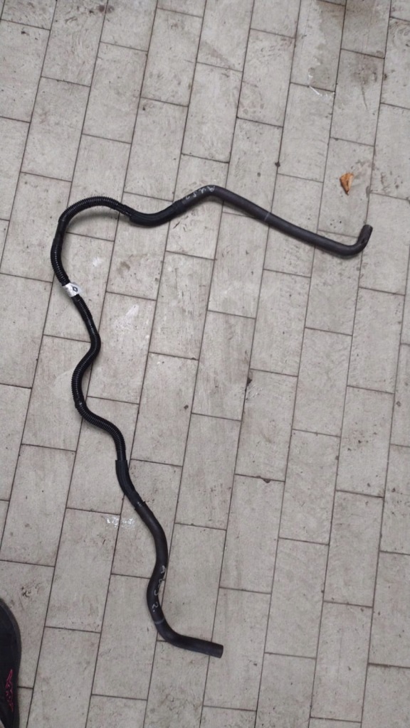 Купити Патрубок шланг трубка пального renault austral оригінальний номер 187911360r