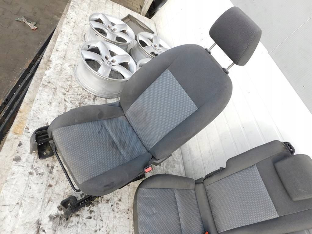 фото №13, Ford focus c-max i 2.0 tdci 2004r сиденья комплект