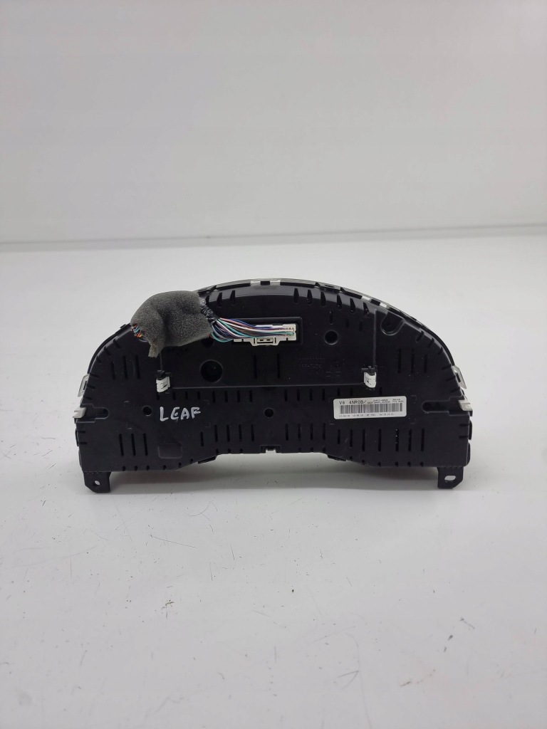 Nissan leaf 1 ze0 2017 панель / спидометр в Украине
