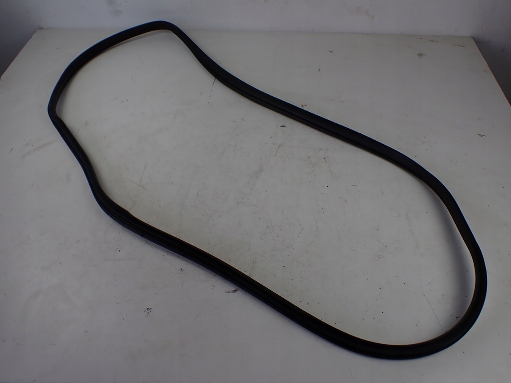 фото №1, Optima iv 17r kombi прокладка дверь левая задняя задняя