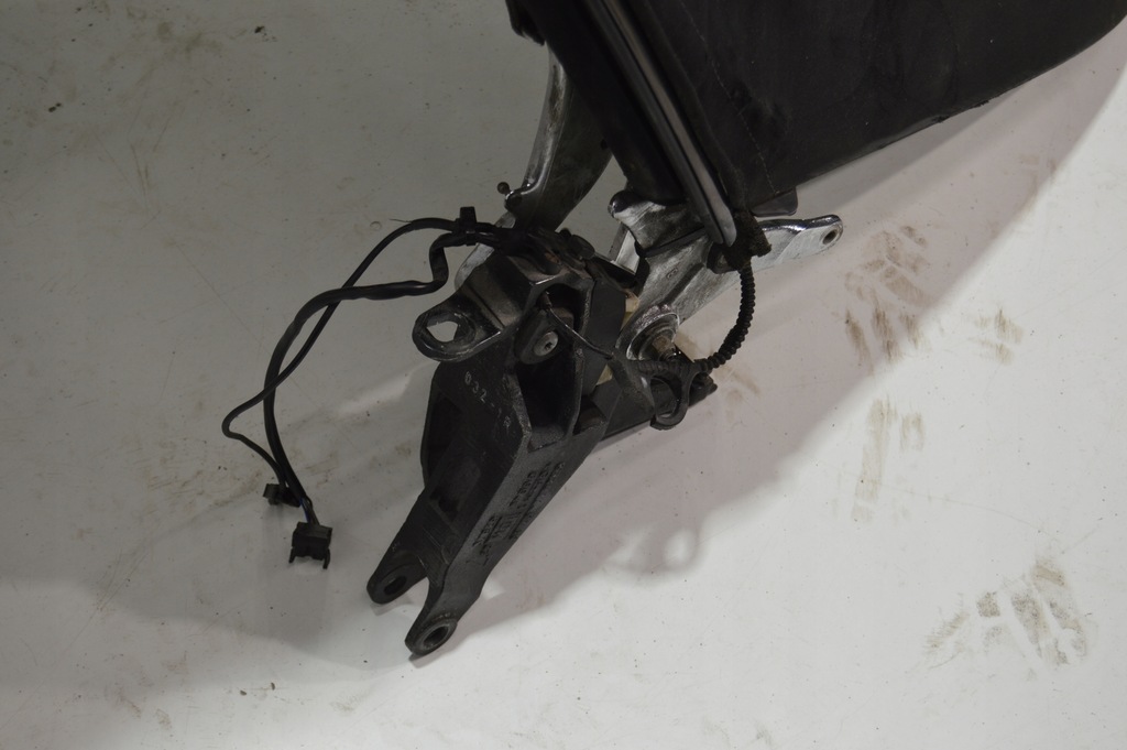 фото №11, Дах м'який soft top каркас mercedes w124 cabrio a124 1247701282