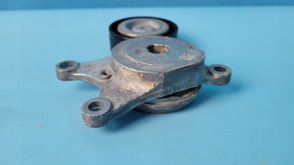 фото №5, Mercedes h247 w177 2.0b натяжитель ремень ролик a2702002100