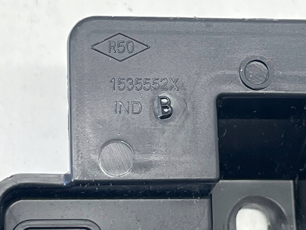 фото №1, Кронштейн динаміка bose консолі / панелі renault megane iv