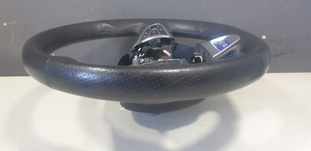 фото №12, Renault megane iv gt воздуховод кожаный чехол 484007263r