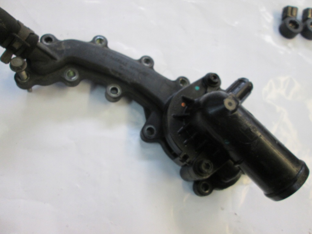 фото №11, Chrysler town country 11- 3.6 корпус термостата