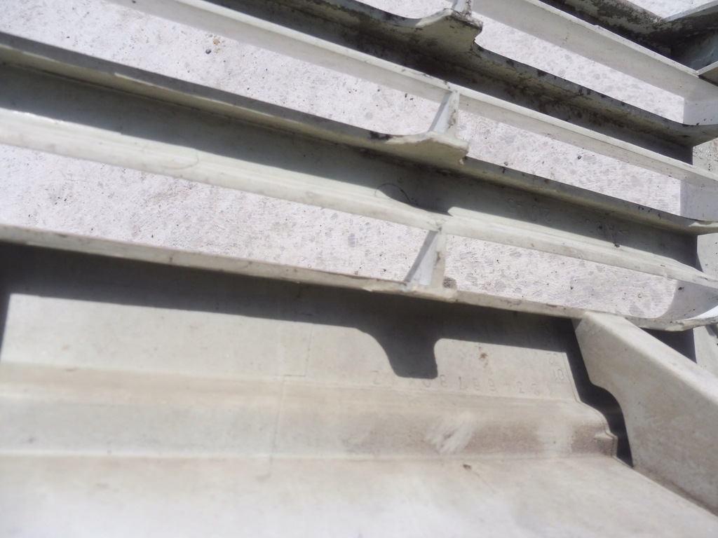 фото №3, Решётка радиатора решётка радиатора space wagon 2.4 gdi