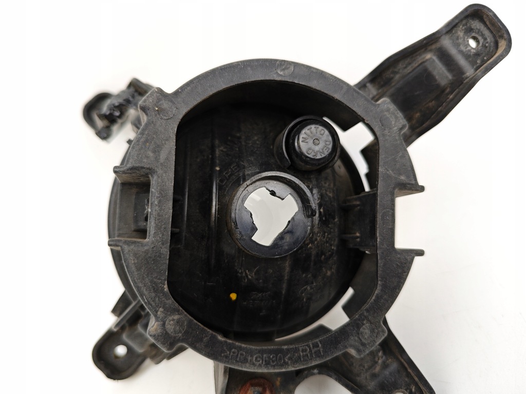 фото №13, Hyundai ix35 противотуманная фара лампа противотуманная правый перед 92202-2y