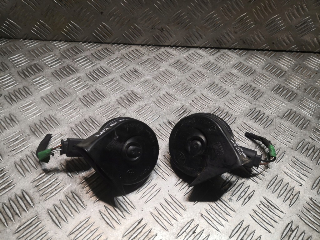 фото №1, Mercedes-benz e w212 2013 клаксон