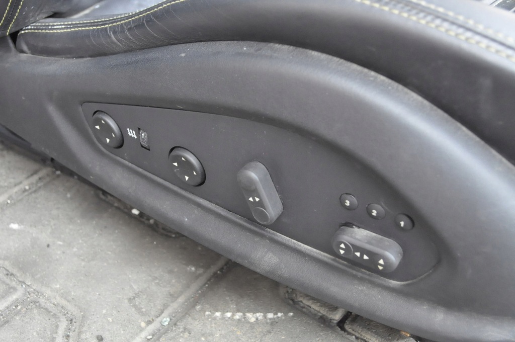 фото №12, California сиденья заднее сиденье обшивки туннель кожа 09r