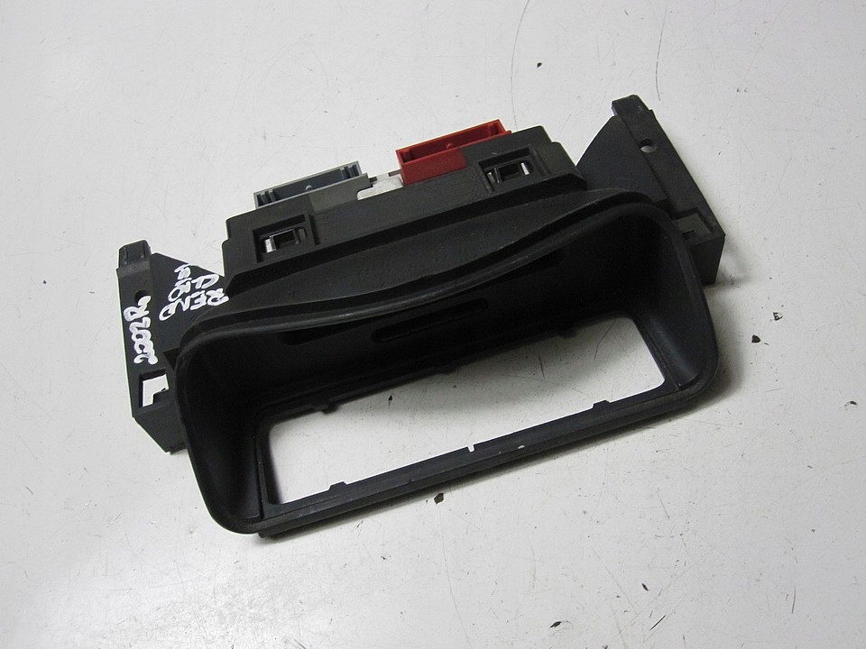 Купити Дисплей годинник renault clio ii 02r