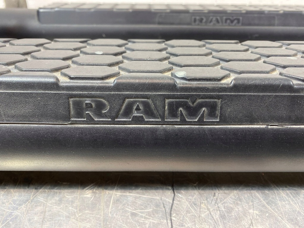 2018 dodge van ram пороги бічний Київ