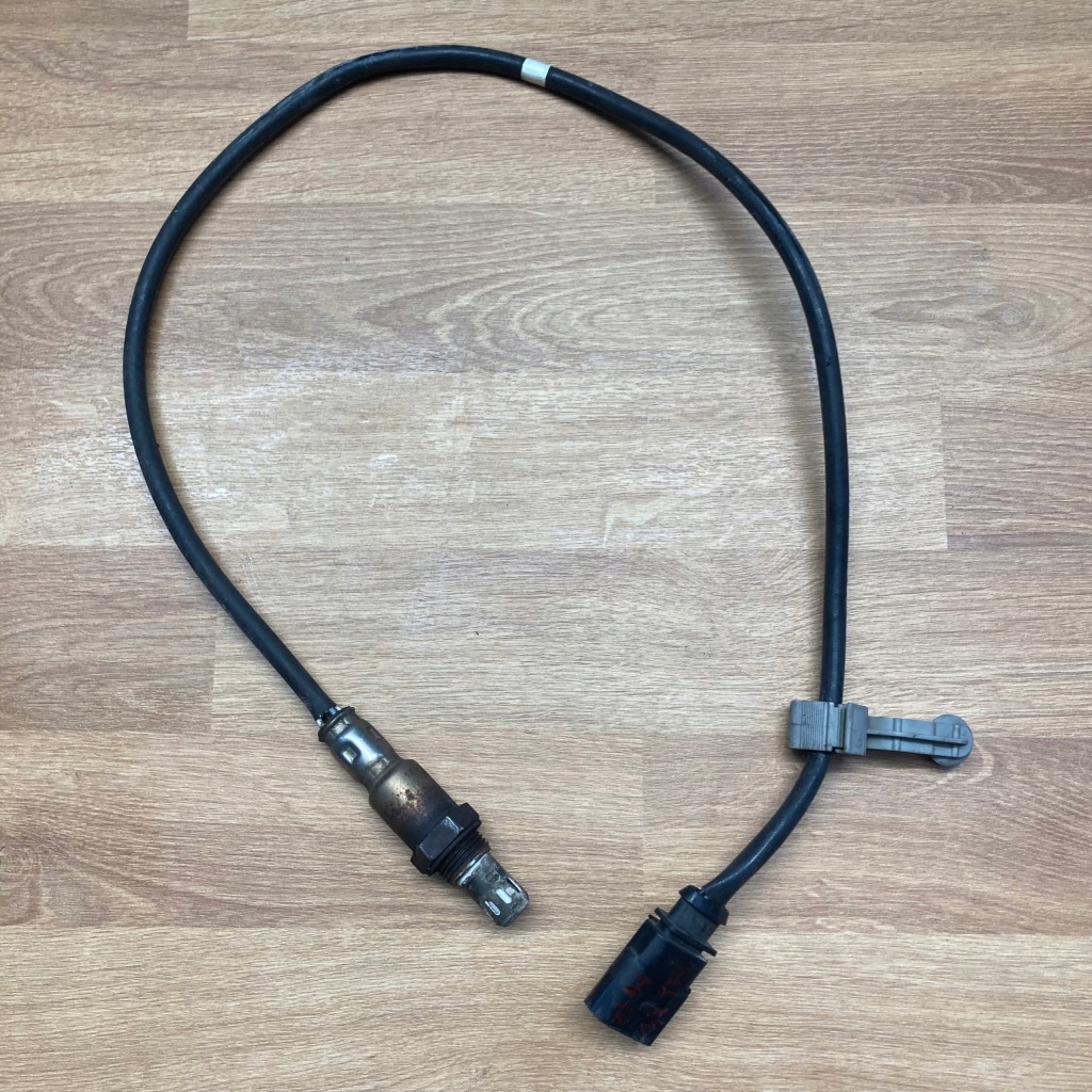 Audi a3 8v 1,4 tsi 122km cmb датчик лямбда-зонд 04e906262dt в Україні