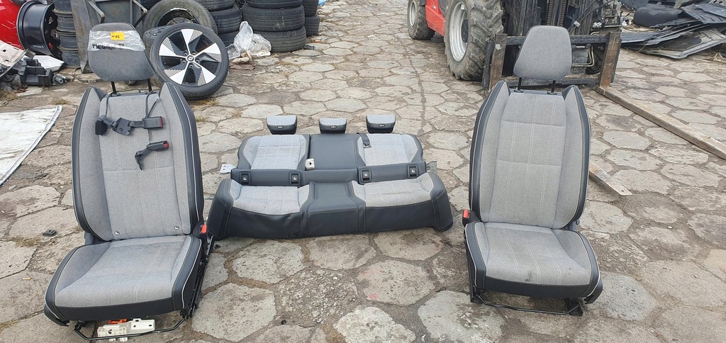 фото №8, Сидіння заднє сидіння комплект pół шкіра renault megane v e-tech