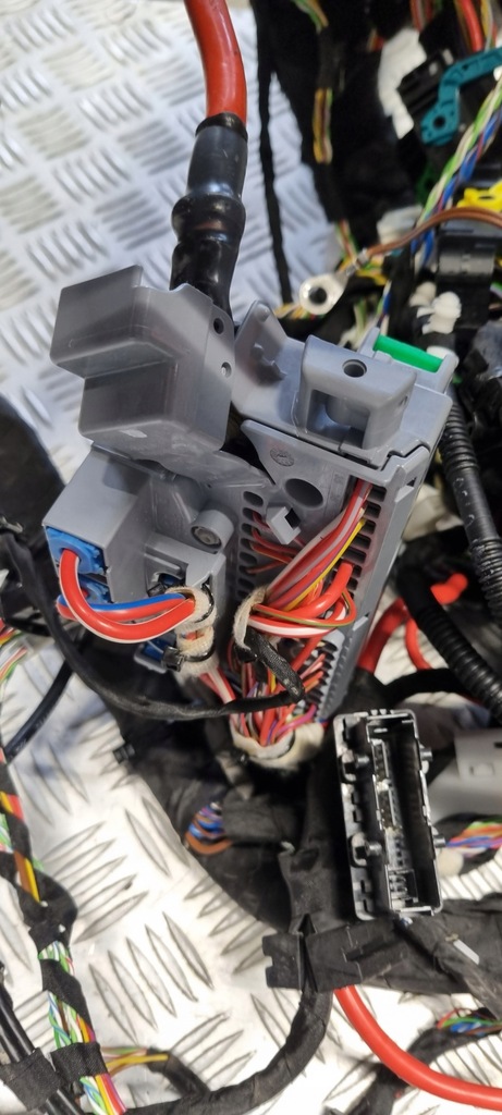 фото №14, Bmw оригинальный номер 5a68282 4' g26 i4 жгут электропроводка кабины автомобиля e40 2023 rok