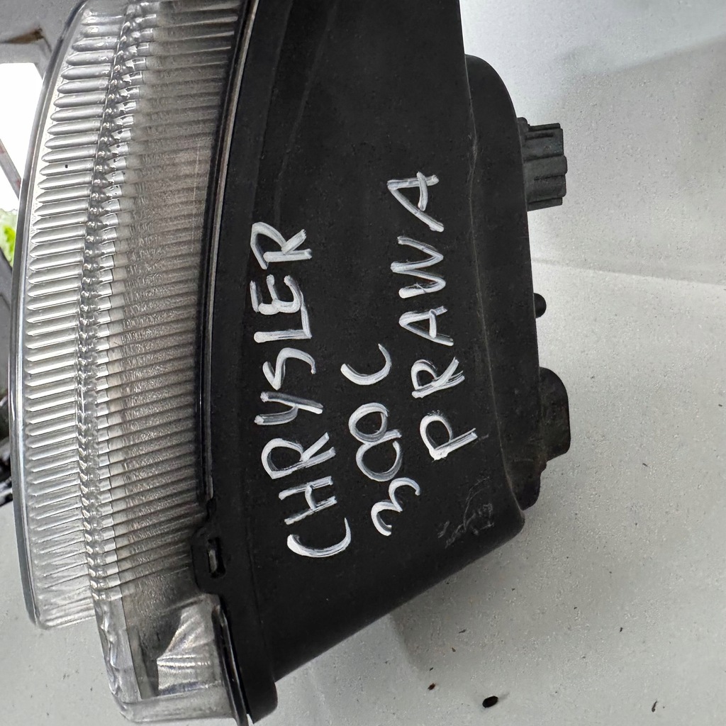 фото №16, Chrysler 300 - 300c 2007 перед сторона правая